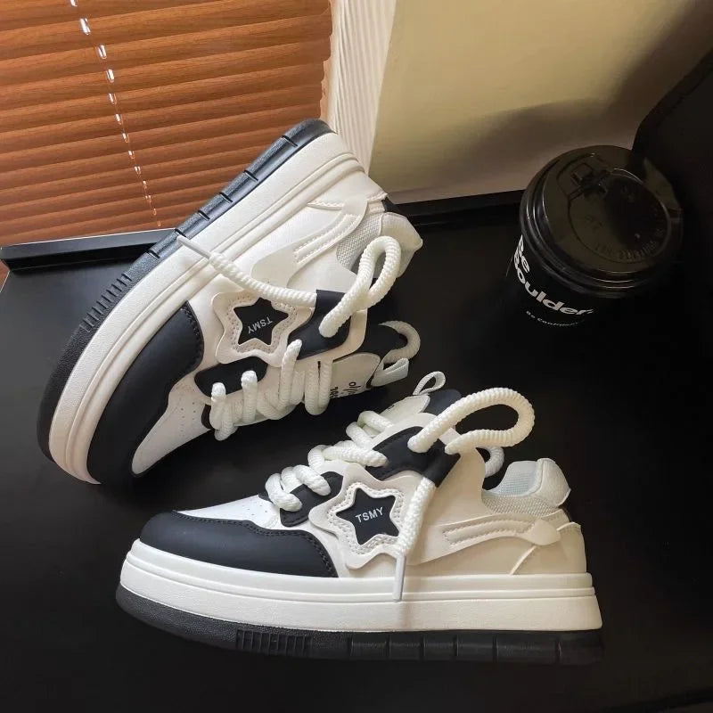 STAR - Sneaker Dam
