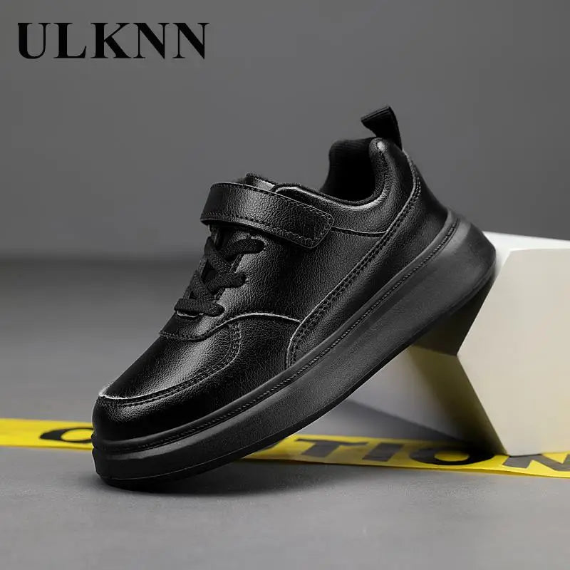 CASEY - Sneaker Barn & Junior