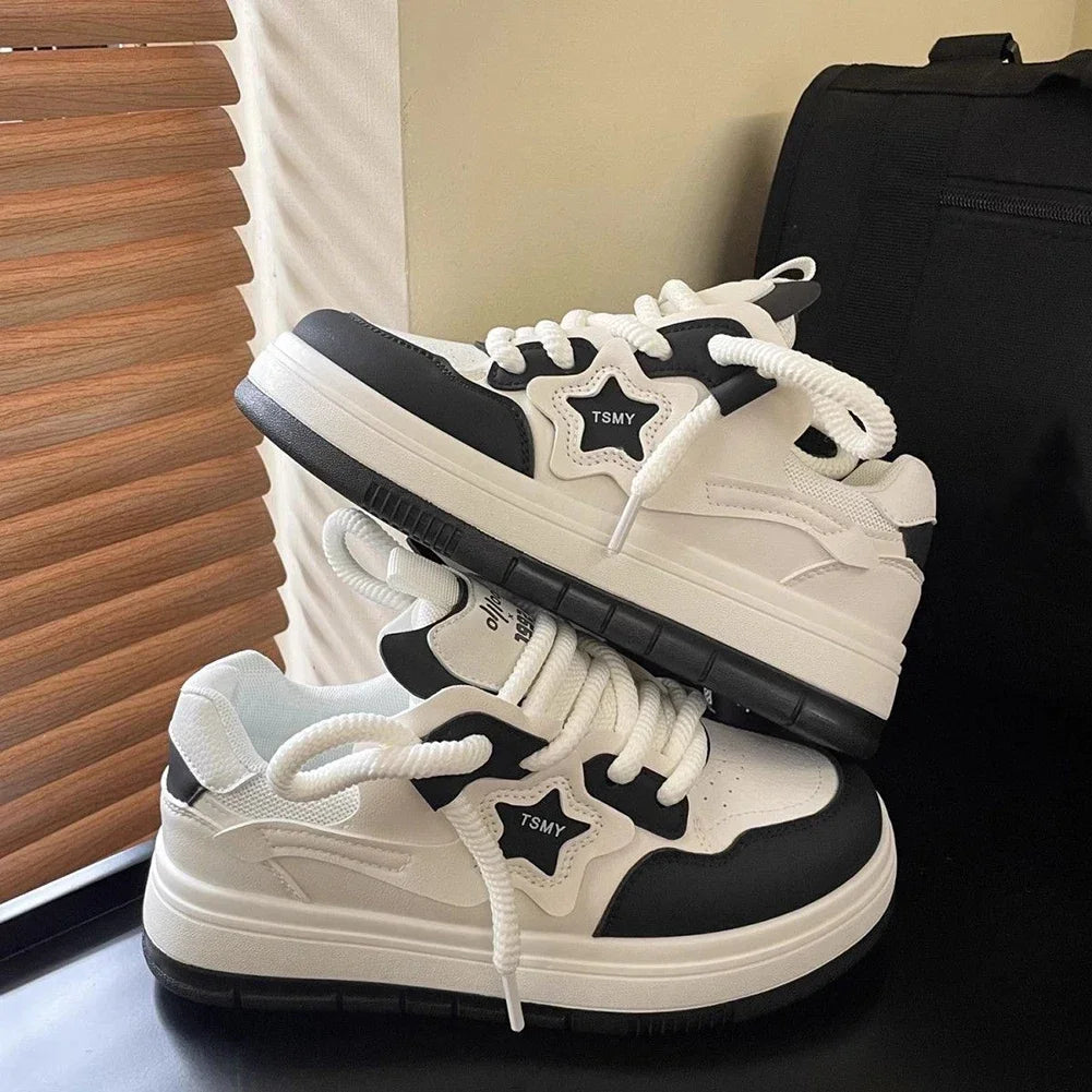 STAR - Sneaker Dam