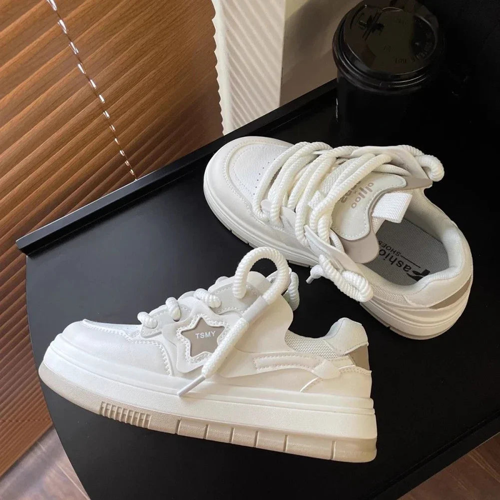 STAR - Sneaker Dam