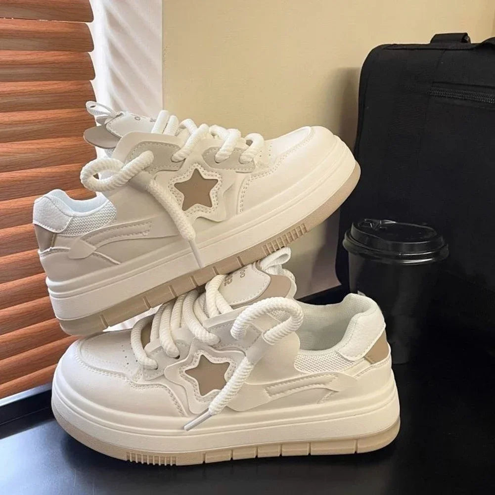 STAR - Sneaker Dam